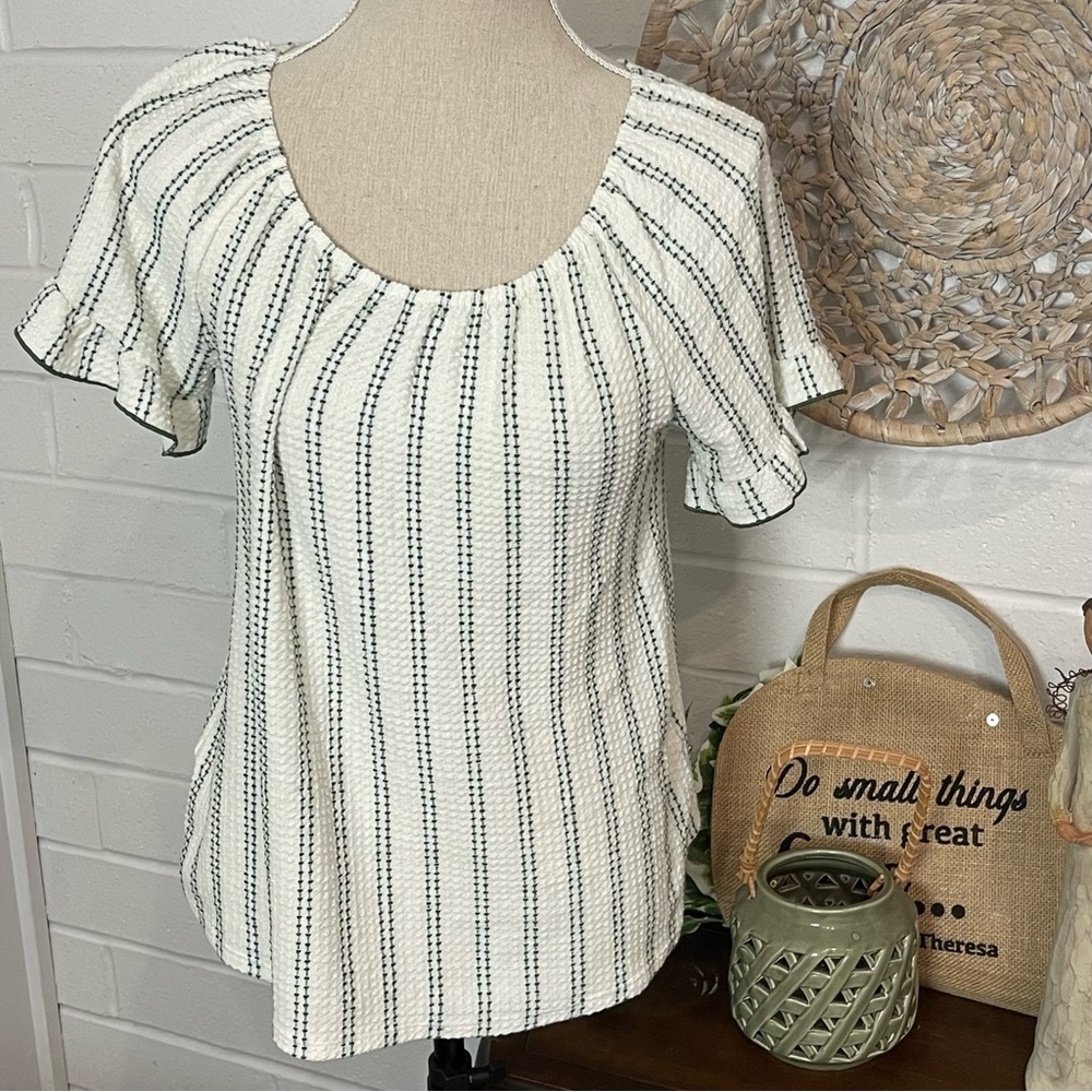 W5 Women’s Short Sleeve Blouse Size Small